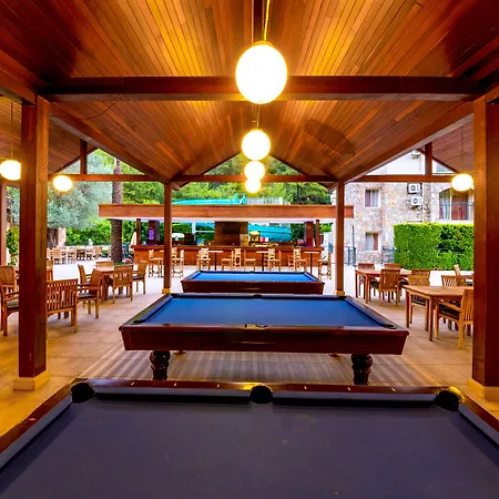 Hotel Julian Club 4*