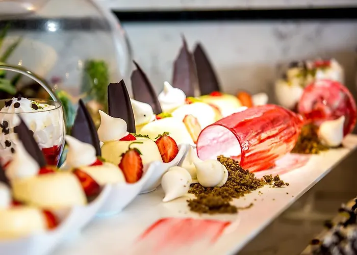 نادي جوليان 4* مرمريس