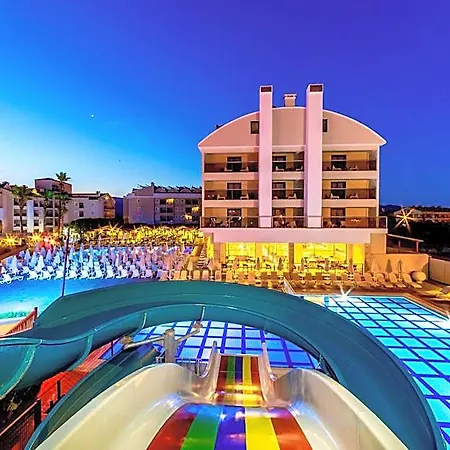 Julian Club 4*