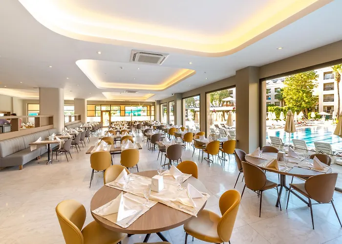 Ξενοδοχείο Julian Club