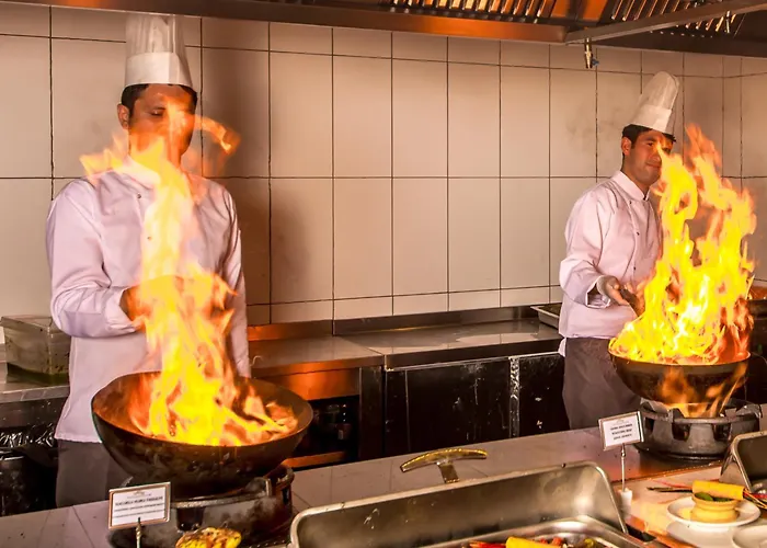 Ξενοδοχείο Julian Club Μαρμαρίς