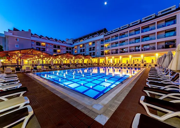 Otel Julian Club